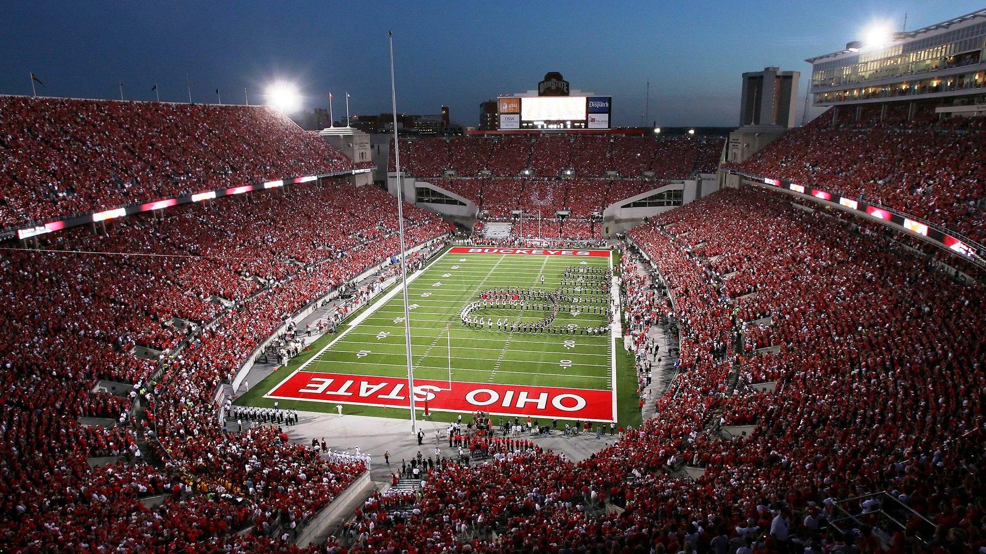 姆巴佩梅开二度助巴黎圣日耳曼逆转取胜 法甲争冠悬念再起