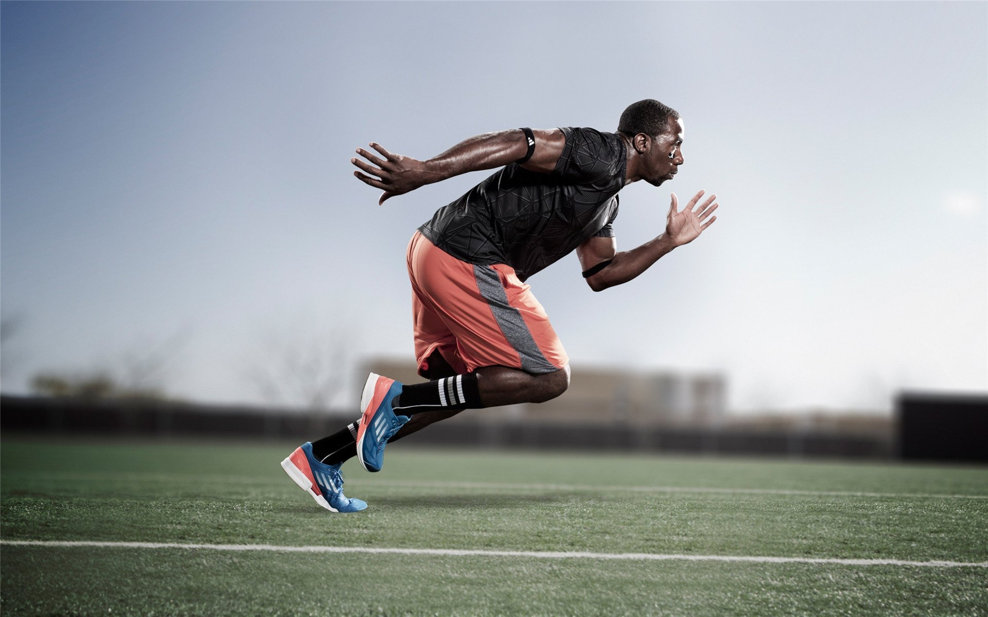 传奇谢幕,著名球星在感人退役仪式上告别绿茵场